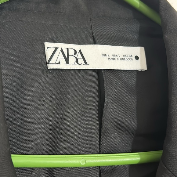 Zara Blazer - Picture 5 of 7